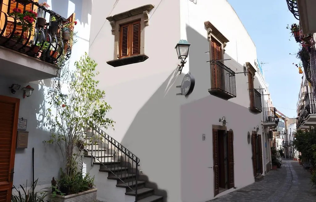 Case Vacanze S. Anna Città di Lipari Aparthotel
